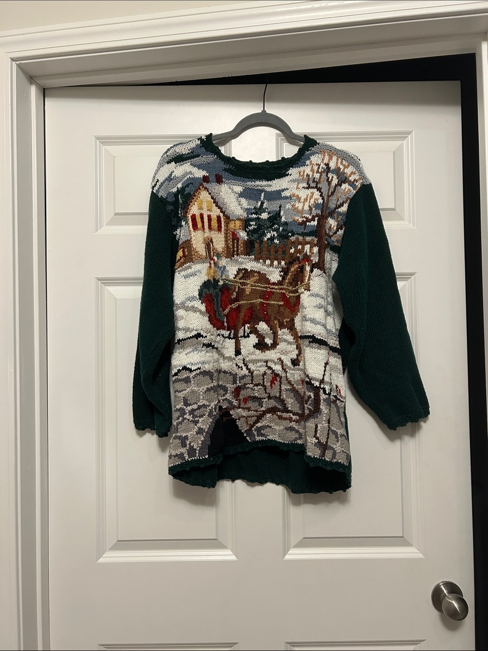 Vintage Winter Scene Pullover Sweater - Green with Multi-Color Knit